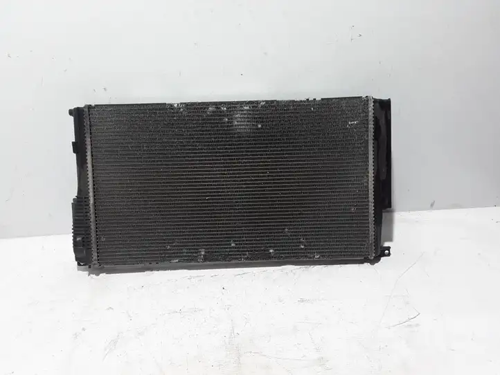 BMW 3 F30 F35 F31 (2012 - 2018) 7600516 Радиатор охлаждающей жидкости двигателя — фото 2