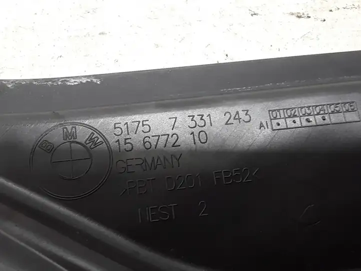 BMW 3 F30 F35 F31 (2012 - 2018) 7331243 Крышка двигателя декоративная — фото 2