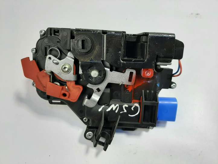 Volkswagen Touran I (2003 - 2010)  7L0839016 Замок задней двери