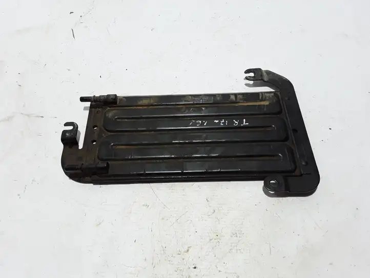 Renault Trafic III (X82) (2014 - ) 175104049R Дополнительный радиатор охлаждения — фото 3
