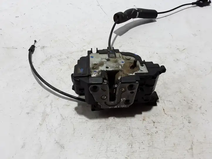 Renault Scenic III - Grand scenic III (2009 - 2016) 825030004R Замок задней двери — фото 3