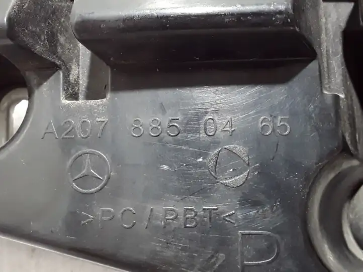 Mercedes-Benz E C207 W207 (2009 - 2017) A2078850465 Кронштейн заднего бампера — фото 2