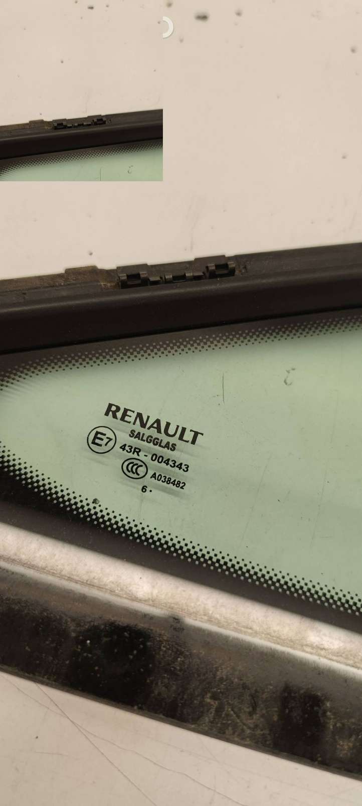 Renault Espace (2015 - 2019)  43R-004343 Треугольное стекло в передней части кузова