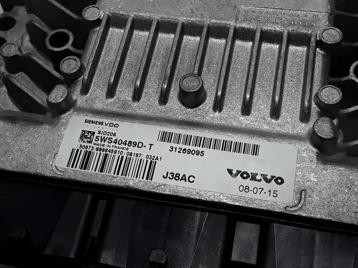 Volvo V50 (2004 - 2008) 31269095 Блок управления двигателем (ЭБУ) — фото 3