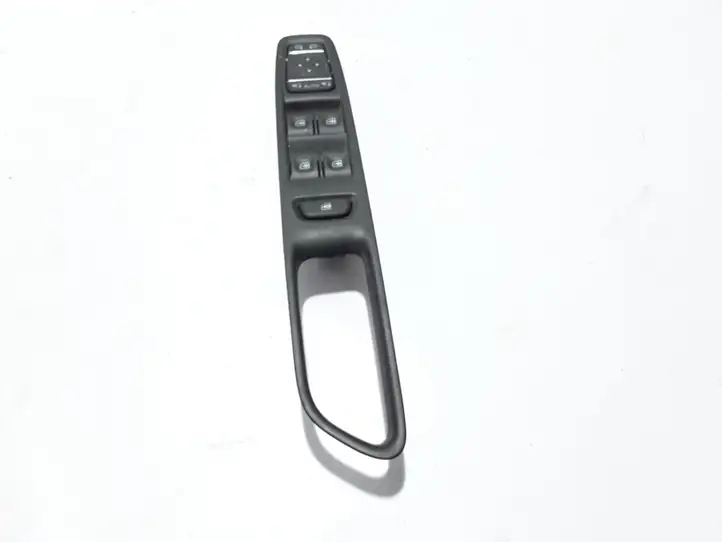 Renault Captur (2013 - 2020) Кнопка стеклоподъемников — фото 1
