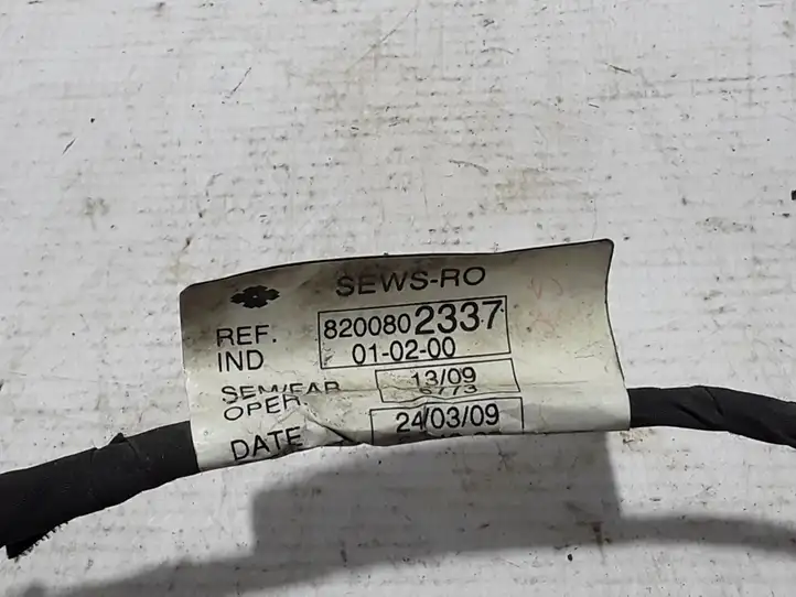 Renault Kangoo II (2008 - 2014) 8200802337 Прочая электропроводка — фото 3