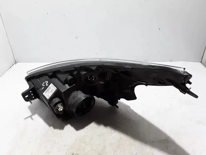 Opel Vivaro (2014 - 2018) 93867948 Передняя фара — фото 4