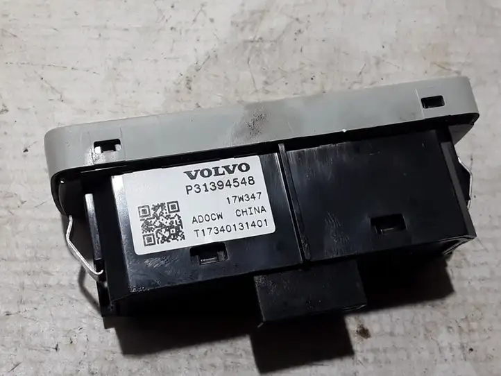 Volvo XC60 (2017 - ) 31394548 Кнопка закрытия крышки багажника — фото 3