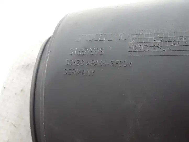Volvo XC60 (2017 - ) 31657598 Детали воздухозаборника — фото 3