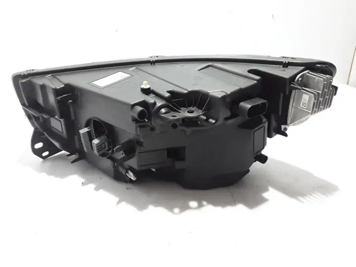 Volvo XC40 (2017 - ) 31446785 Передняя фара — фото 7