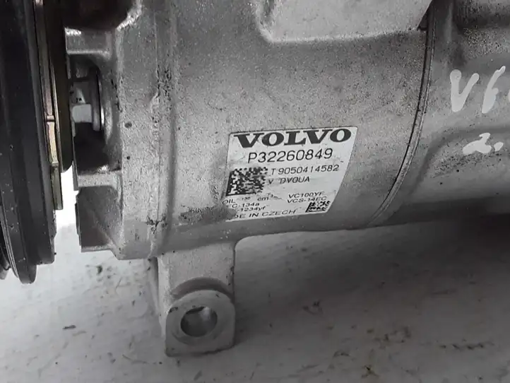 Volvo V60 (2018 - ) 32260849 Компрессор (насос) кондиционера воздуха — фото 2