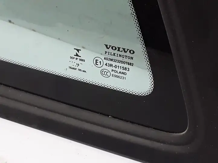 Volvo V60 (2018 - ) 32132156 Заднее боковое стекло — фото 2