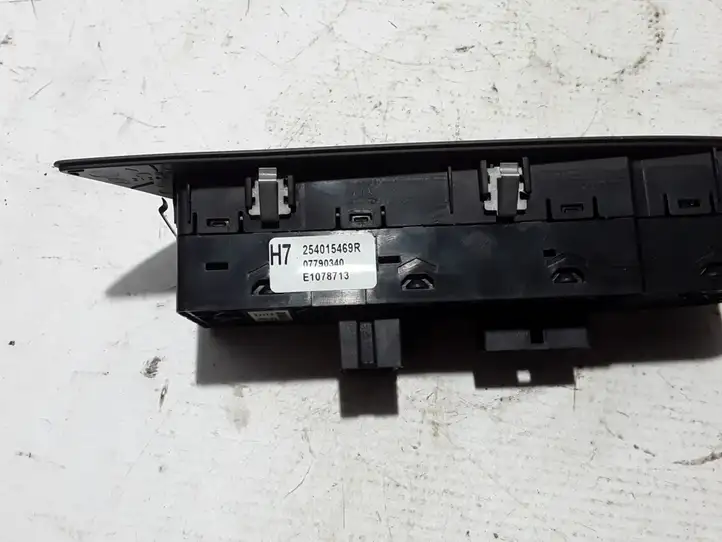 Renault Espace V (RFC) (2015 - 2019) 254015469R Кнопка стеклоподъемников — фото 4