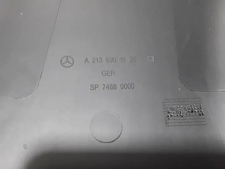 Mercedes-Benz E W213 (2016 - ) A2136901125 Нижняя обшивка стойки B — фото 2