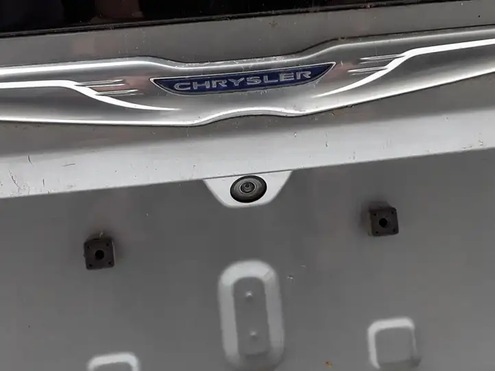 Chrysler Pacifica (2016 - ) 68227064AH Крышка багажника — фото 3