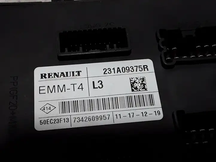 Renault Trafic III (X82) (2014 - ) 231A09375R Прочие блоки управления — фото 3
