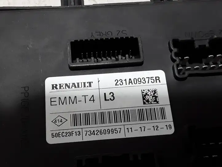 Renault Trafic III (X82) (2014 - ) 231A09375R Прочие блоки управления — фото 4