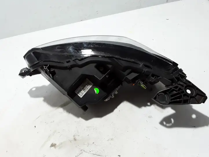 Peugeot 2008 II (2019 - ) 9841641980 Передняя фара — фото 2