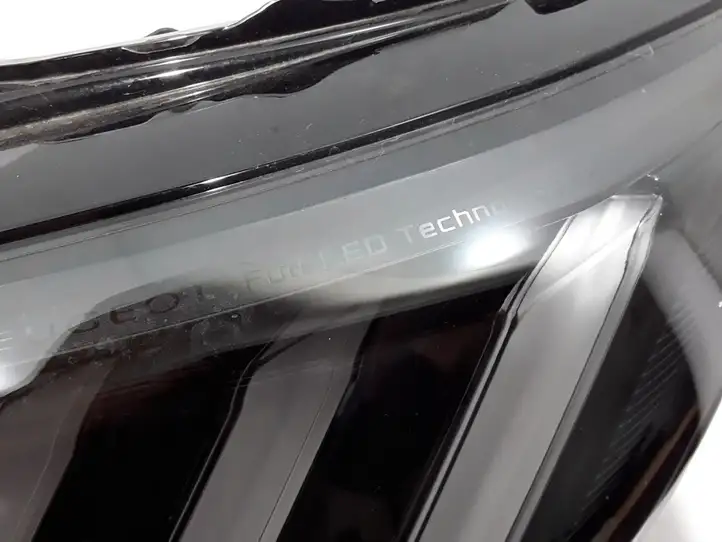 Peugeot 2008 II (2019 - ) 9841642080 Передняя фара — фото 3