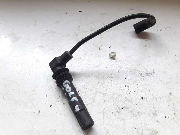 Volkswagen Golf IV (1998 - 2005)  036035255M Провод высокого напряжения зажигания (провод свечи)