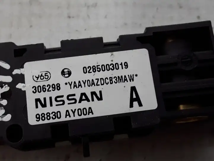 Nissan Pathfinder R51 (2005 - 2012) 98830AY00A Датчик удара SRS — фото 3