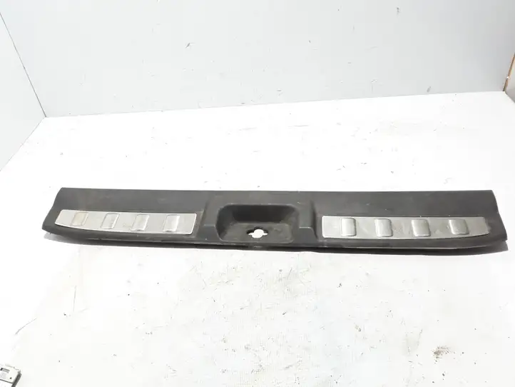 Nissan Pathfinder R51 (2005 - 2012) 849904X30A Отделка порога багажника — фото 1