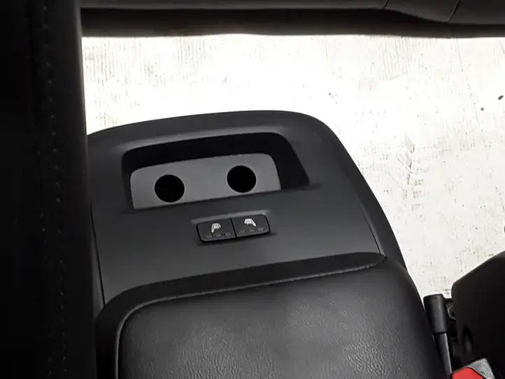 Volvo S60 (2018 - ) Комплект салона — фото 5