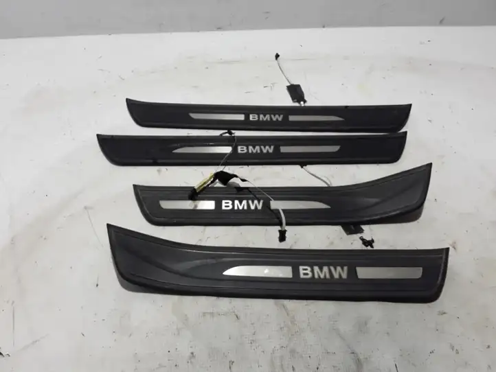 BMW 5 GT F07 (2010 - 2017) Внутренняя отделка переднего порога — фото 1