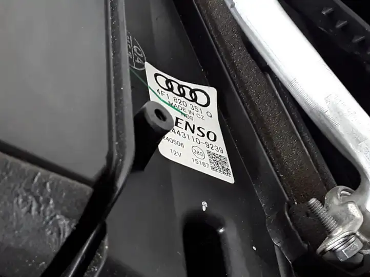 Audi A6 S6 C6 4F (2004 - 2008) 4F1820351G Комплект системы вентиляции салона — фото 3