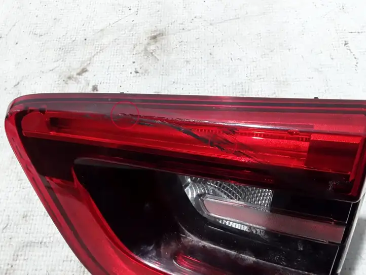 Renault Kadjar (2015 - 2018) 265508898R Задний фонарь в крышке багажника — фото 4