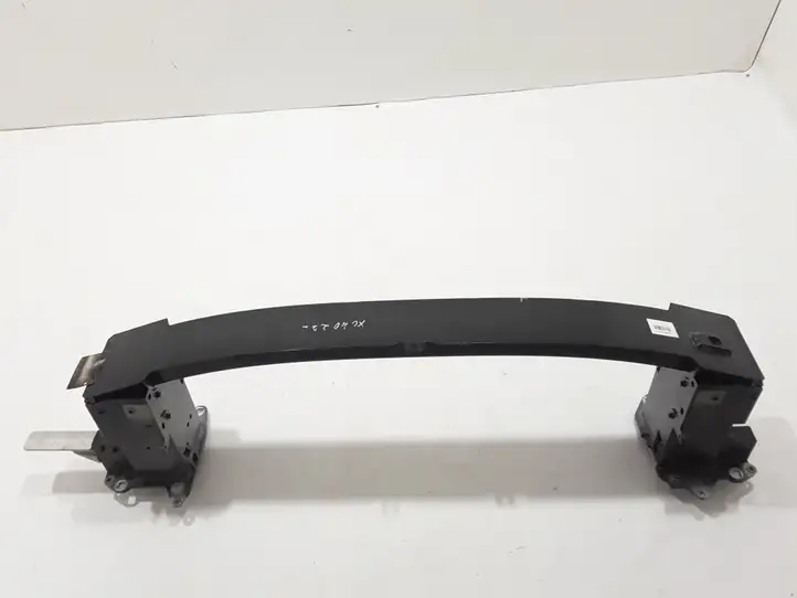 Volvo XC40 (2017 - ) 32234645 Усилитель переднего бампера — фото 1