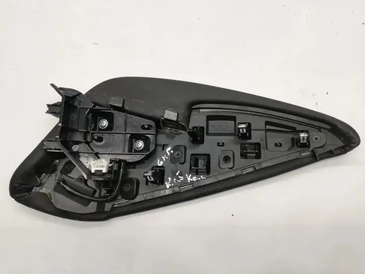 Nissan Qashqai (2013 - 2017) 969RJ4EH0A Прочие детали салона — фото 2