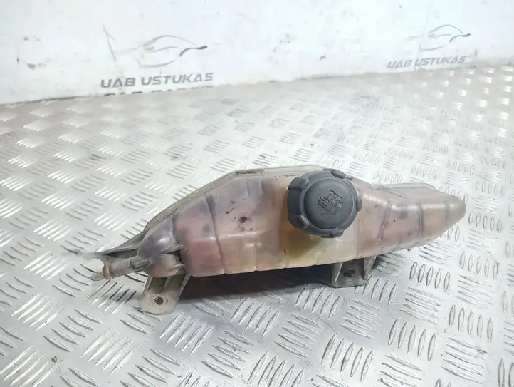 Nissan Note (E11) (2006 - 2014) Расширительный бачок — фото 1