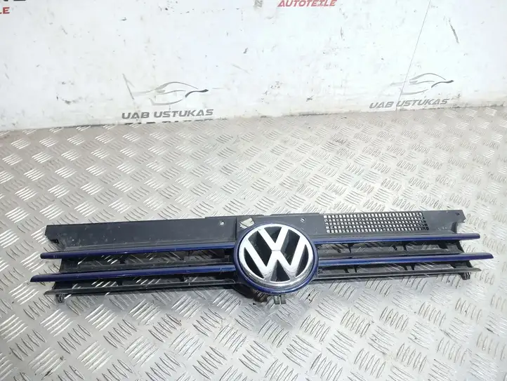 Volkswagen Golf IV (1998 - 2005) 1J0853655G Верхняя решетка радиатора — фото 1