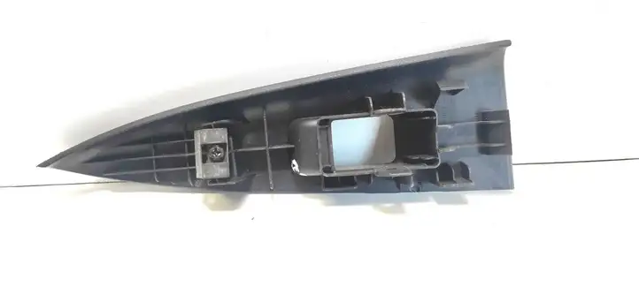 Nissan Note (E11) (2006 - 2014) 829609U10A Прочие детали салона — фото 2