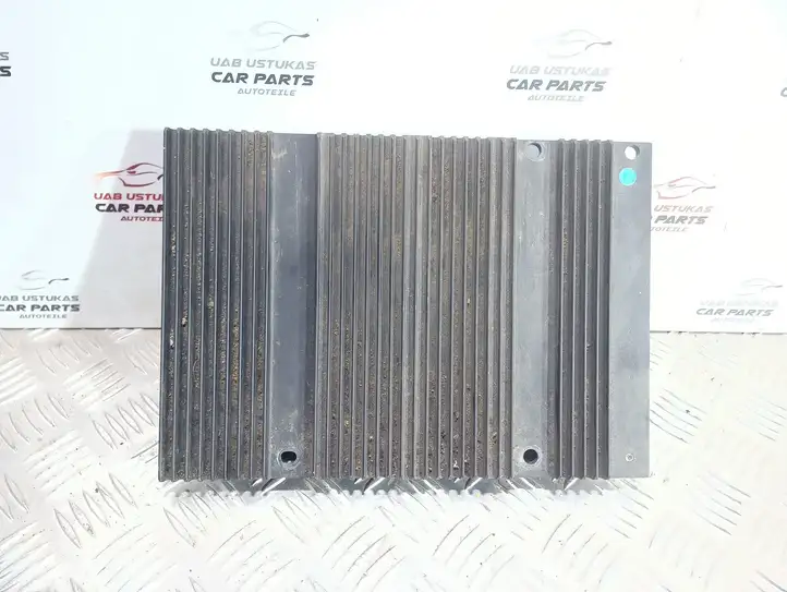 Volvo XC90 (2002 - 2006) 30657753 Усилитель звука — фото 1