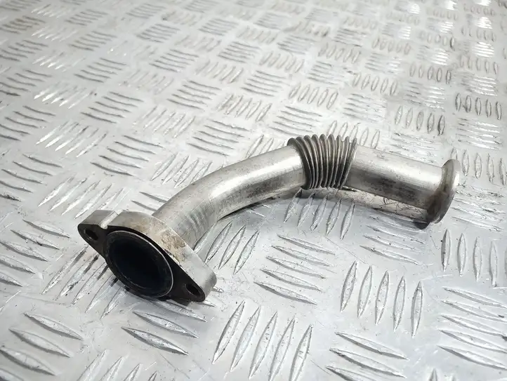 Opel Vectra (2002 - 2005)   EGR трубка (трубки)/ шланг (шланги)