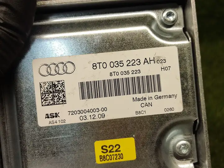 Audi A4 S4 B8 8K (2007 - 2011) 8T0035223AH Усилитель звука — фото 4