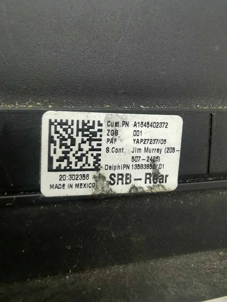 Mercedes-Benz R W251 (2005 - 2013) A1645402372 Блок предохранителей — фото 5