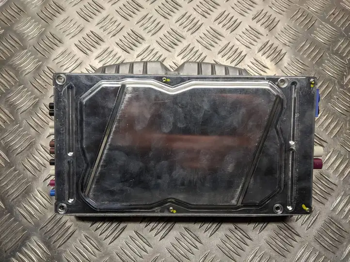 Tesla Model X (2015 - 2021) 165500070H Блок управления двигателем (ECU) — фото 3