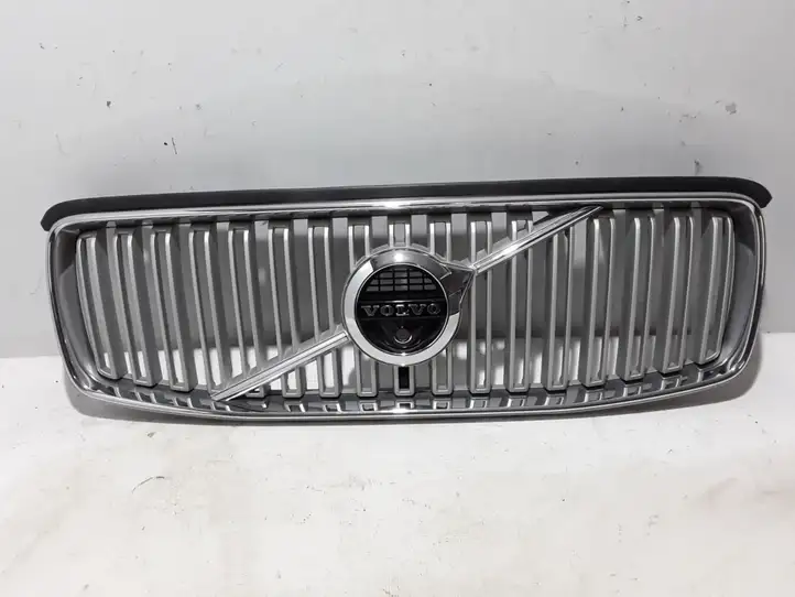 Volvo XC90 (2014 - 2019) 31383933 Передняя решетка — фото 1