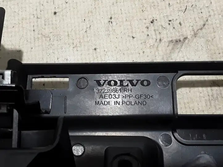 Volvo V60 (2018 - ) 32239861 Обшивка стойки у окна — фото 2