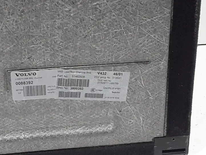 Volvo V60 (2018 - ) 31462836 Коврик багажника — фото 2