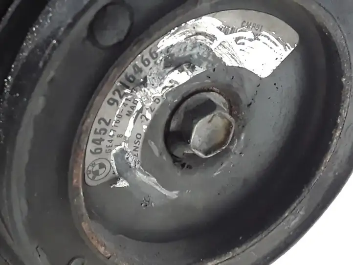 BMW 5 F10 F11 (2009 - 2016) 9216466 Компрессор (насос) кондиционера воздуха — фото 2