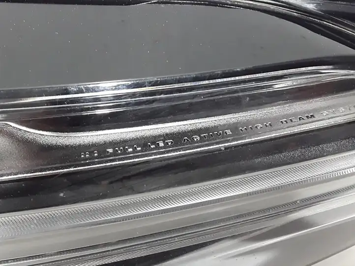 Volvo S60 (2018 - ) 32314149 Передняя фара — фото 3