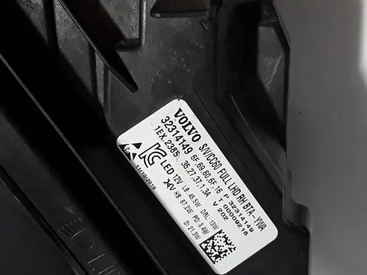 Volvo S60 (2018 - ) 32314149 Передняя фара — фото 4