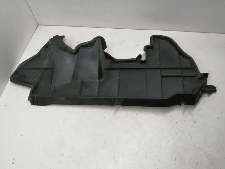 Toyota Prius (XW20) (2003 - 2009) 5328647010 Облицовка радиатора — фото 6