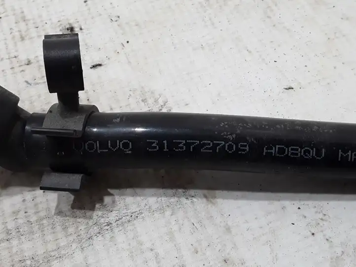 Volvo XC90 (2014 - 2019) 31372709 Трубка подачи воздуха — фото 3