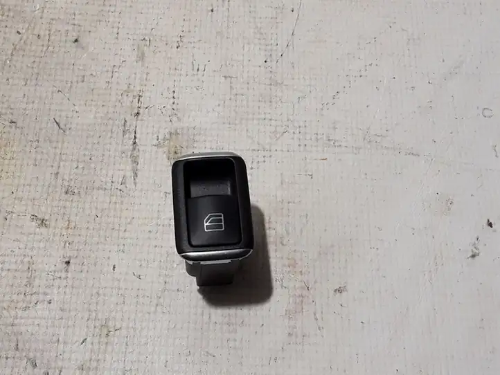 Mercedes-Benz GLA W156 (2013 - 2017) A2049058102 Блок кнопок стеклоподъемников — фото 3