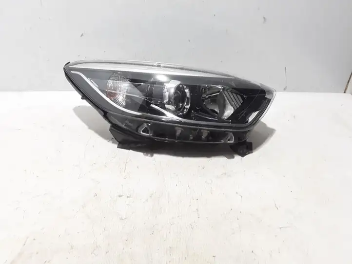 Renault Captur (2013 - 2020) 260102734R Передняя фара — фото 1